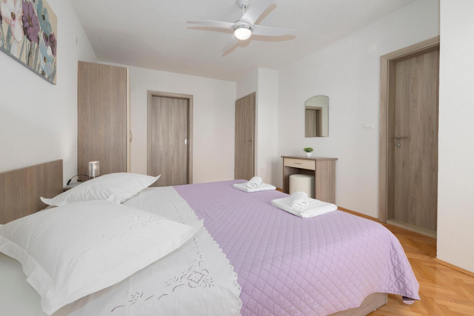 Apartmani Marta Tučepi Exterior foto