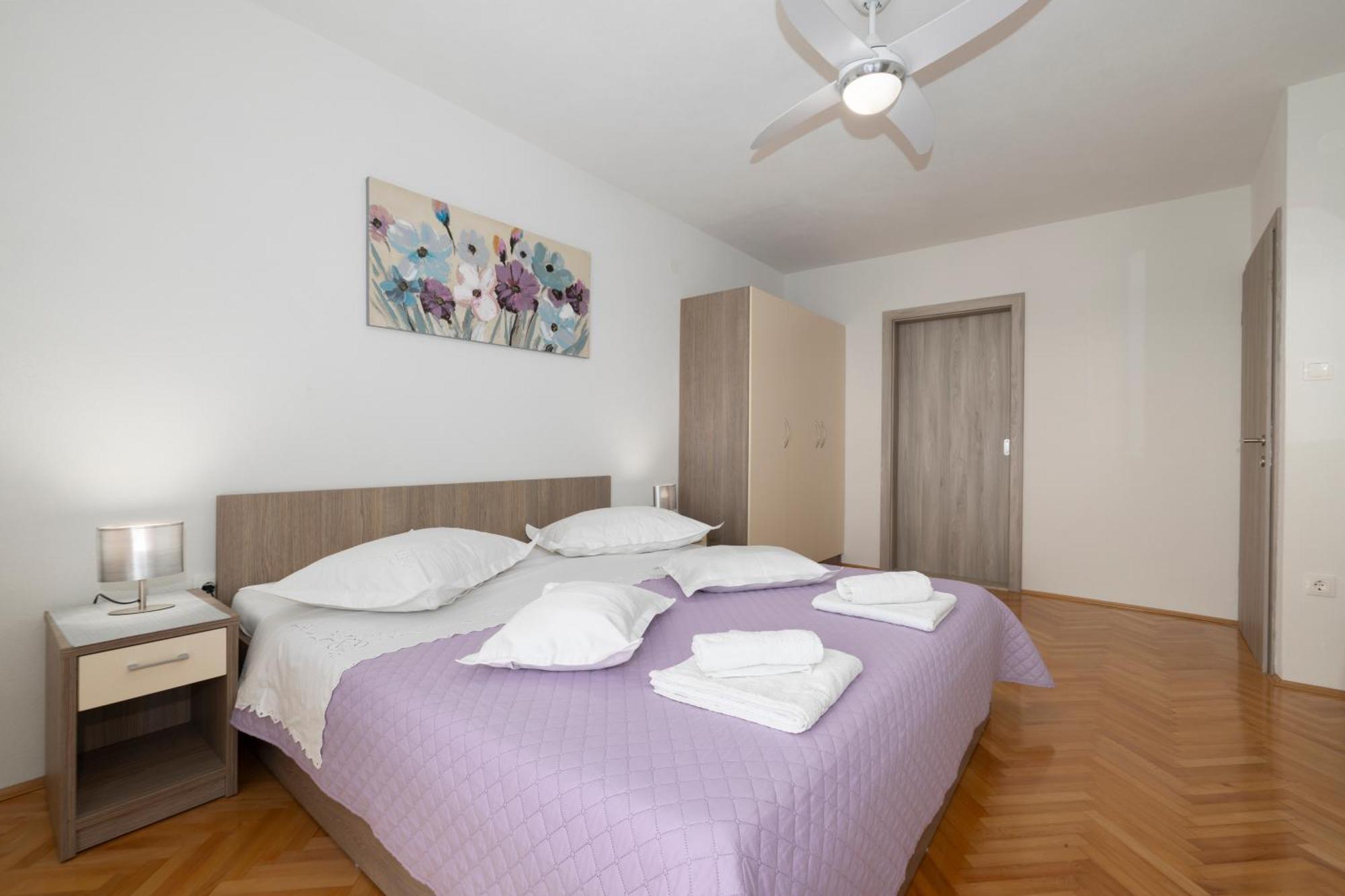Apartmani Marta Tučepi Exterior foto