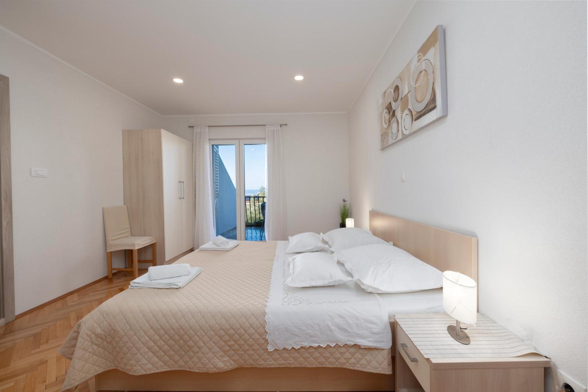 Apartmani Marta Tučepi Exterior foto